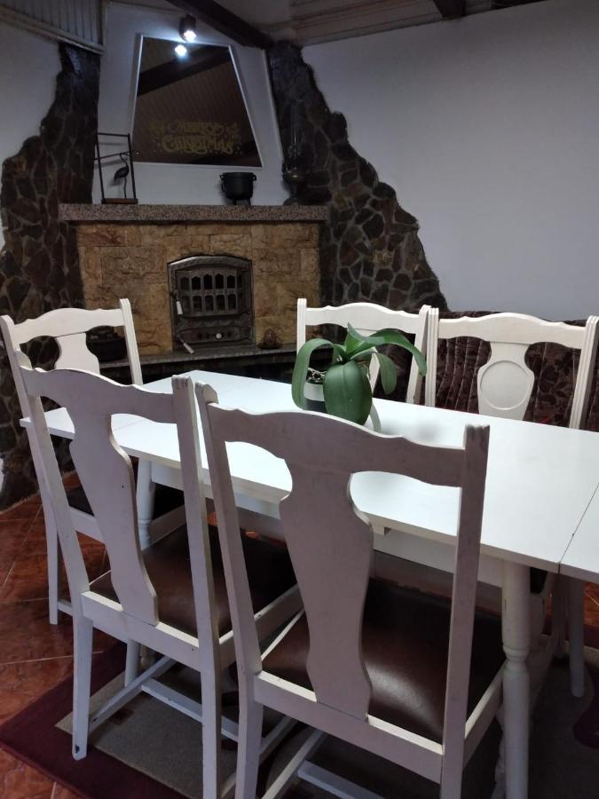 Ada-Ini House Villa Craiova Bagian luar foto